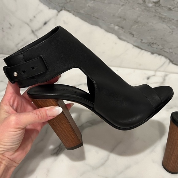 Vince Booties (new with tags) - Picture 8 of 12